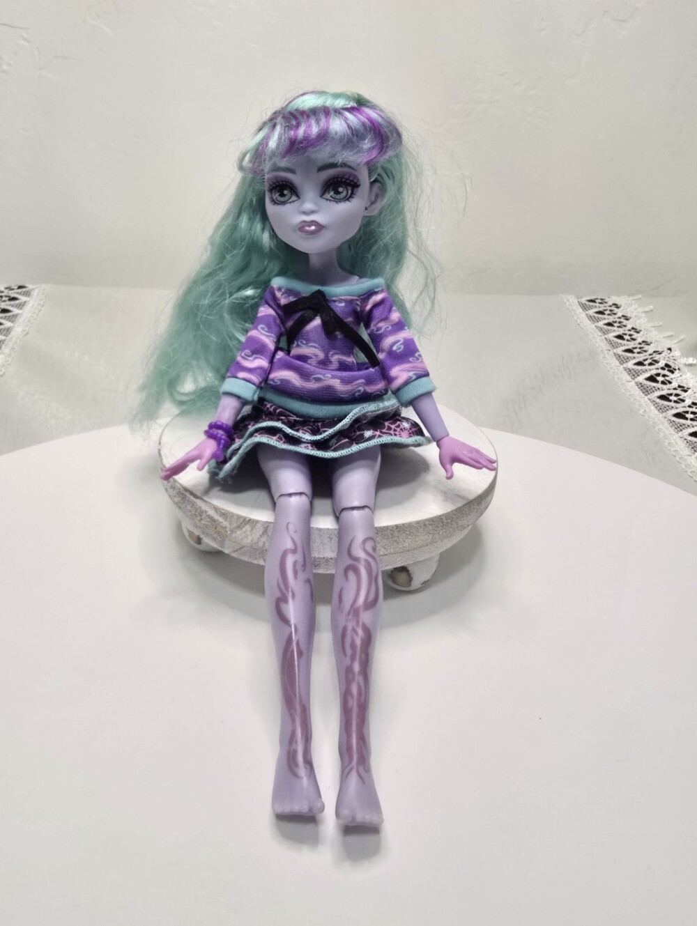MONSTER HIGH Doll G3 Twyla Boogeyman Creepover Party Mattel  [ Read Details ]